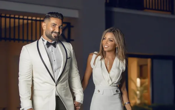 أحمد سعد وعلياء بسيوني - الصورة من حسابه على الفيس بوك
