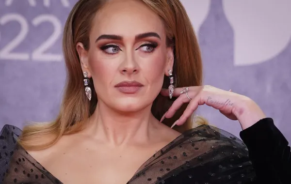 أديل British singer Adele  مصدر الصورة ( Niklas HALLE'N / AFP)
