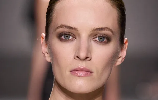 من عرض إيلي صعب Elie Saab- الصورة من Launchmetrics/Spotlight©
