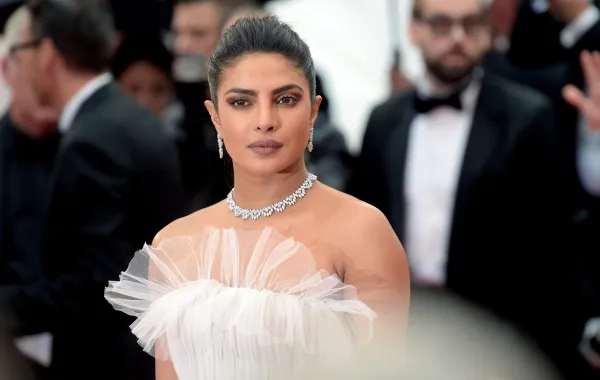 بريانكا شوبرا على السجادة الحمراء لمهرجان كان السينمائي عام 2019،Priyanka Chopra (مصدر الصورة: Antony Jones/Getty Images)
