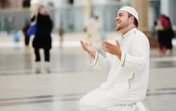 كيف تتعامل مع التشنجات العضلية خلال أداء مناسك الحج؟ 