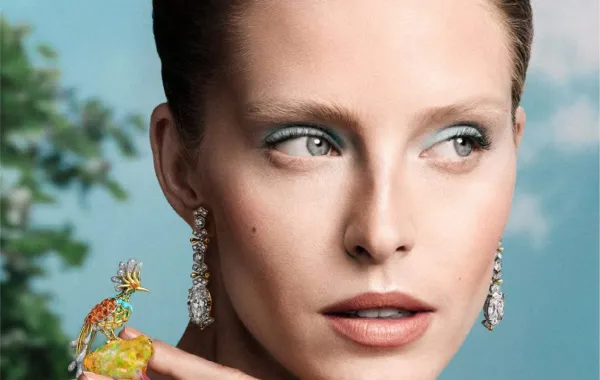 تيفاني أند كو. Tiffany & CO