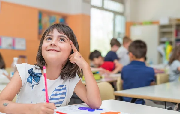 عادات تربوية لنموّ طفل مرِن يواجه التحديات
