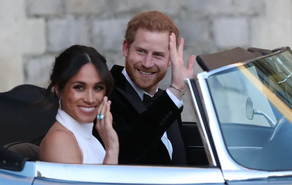 الأمير هاري Prince Harry وميغان دوقة ساسكس Meghan, the Duchess of Sussex- مصدر الصورة: Steve Parsons / POOL / AFP