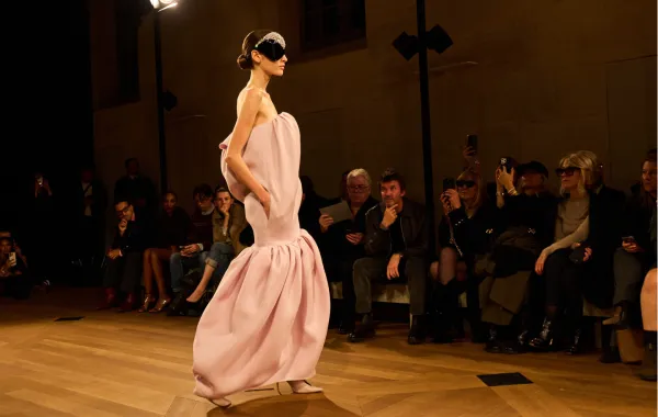 بالنسياغا ربيع 2026 Balenciaga- الصورة من Launchmetrics/Spotlight ©