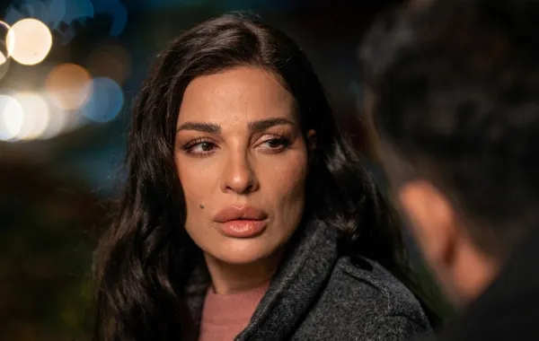نادين نجيم وظافر العابدين - الصورة سكرين شوت من الحلقة 14