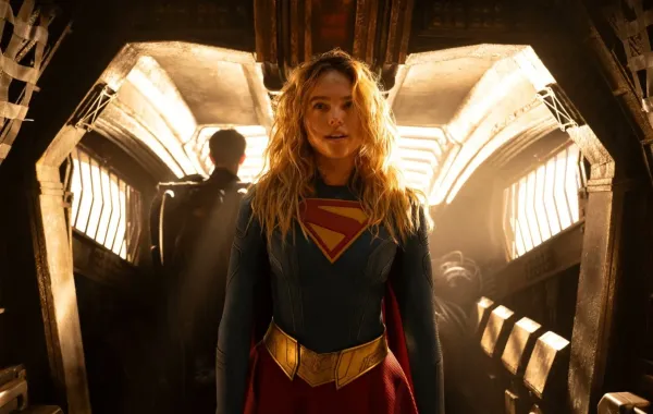 من أحداث فيلم Supergirl - الصورة من المركز الصحفي