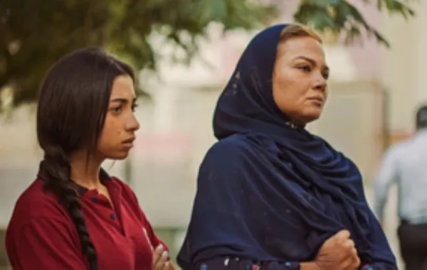 مسلسل أندر إيدج- الصورة من شاشة عرض المسلسل