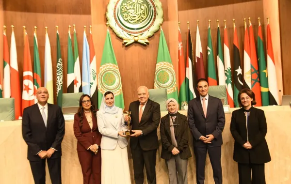 السيدة الدكتورة منى بنت فهد آل سعيد مساعدة رئيس جامعة السلطان قابوس للتعاون الدولي