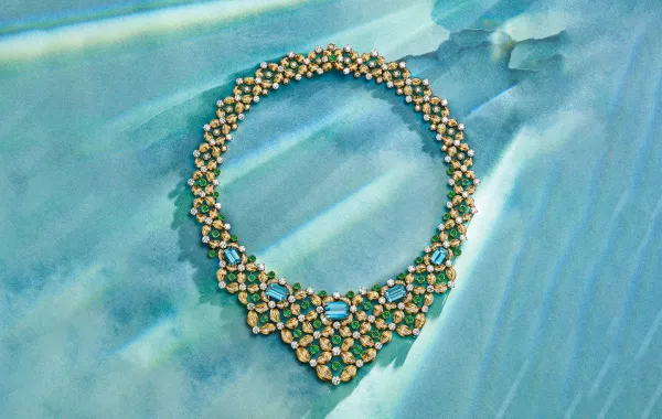 من تيفاني آند كو. Tiffany & Co