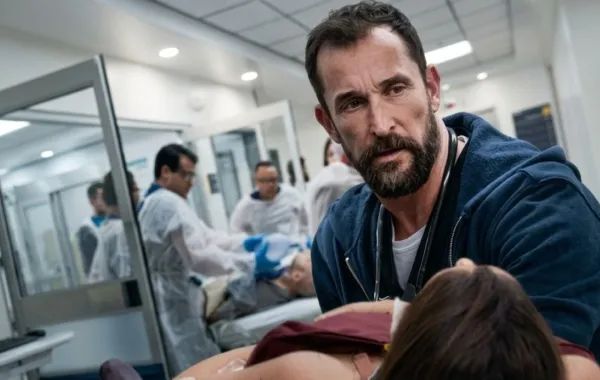 مسلسل ذا بيت (The Pitt)- الصورة من hbo max