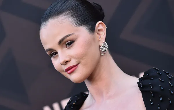 سيلينا غوميز في لوس أنجلوس (Selena Gomez in Los Angeles). مصدر الصورة: LISA O'CONNOR / AFP 