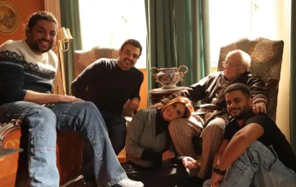 تعاون عمرو محمود ياسين وياسمين عبد العزيز في مسلسل "وتقابل حبيب" -الصورة من صفحة ياسمين عبد العزيز بإنستغرام