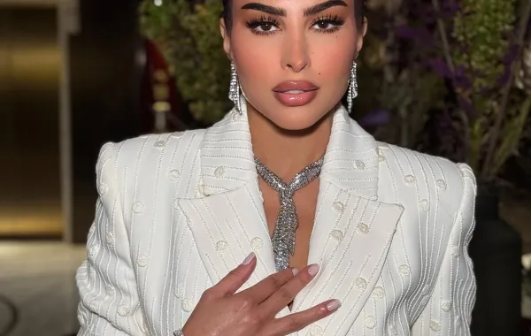 فوز الفهد وتنسيق أنيق للمجوهرات- الصورة من حسابها الرسمي على انستجرام 