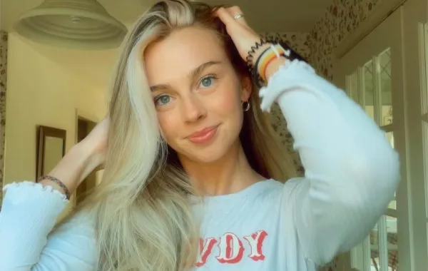 صانعة المحتوى الأمريكية سيدني تول - sydneytowle/instagram