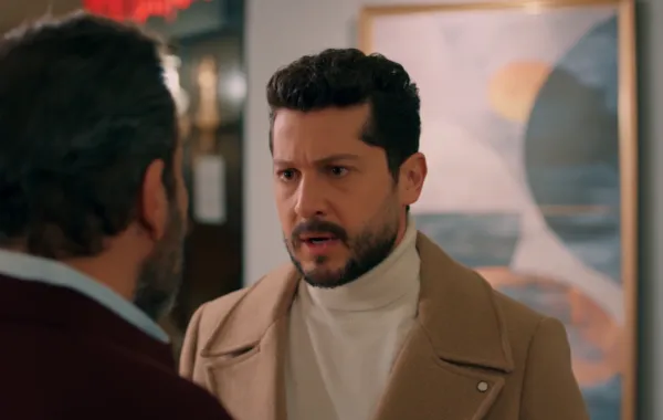 مسلسل حب ع ورق- الصورة سكرين شوت من الحلقة 53