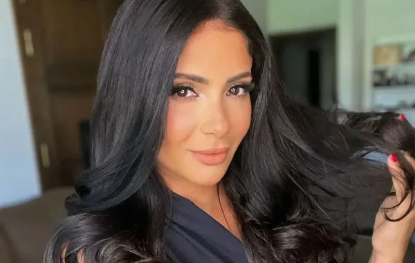 منى زكي- الصورة من صفحتها على إنستغرام 