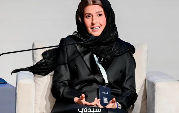 لمى الشثري رئيسة تحرير «سيّدتي» أثناء تواجدها في المنتدى