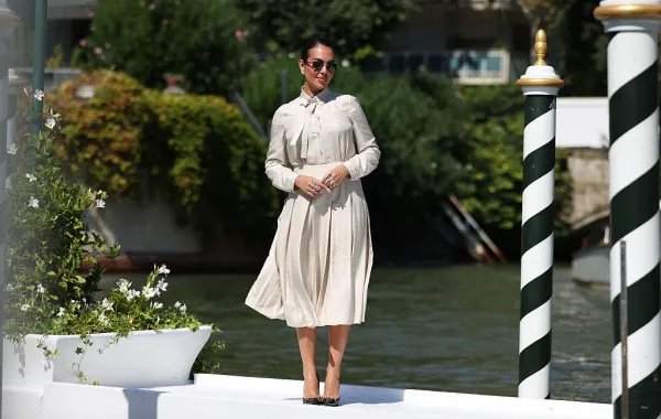 جورجينا رودريغيز Georgina Rodríguez في فينيسيا - مصدر الصورة: Carlo Paloni/Getty Images)
