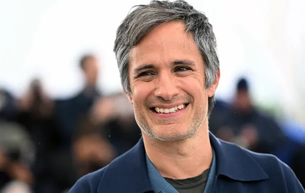 غايل غارسيا برنال Gael Garcia Bernal في مهرجان كان السينمائي 2025. مصدر الصورة: Bertrand GUAY / AFP