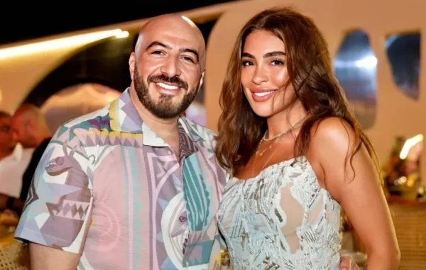 مجدي الهواري وزوجته دنيا عبد المعبود- الصورة من حسابها على فيسبوك