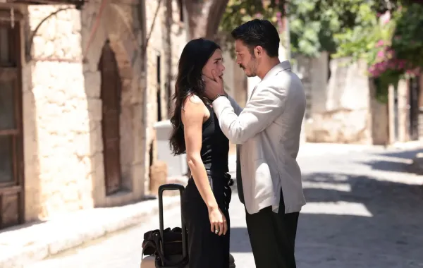 مسلسل قصر المرجان. الصورة من موقع تليفزيون ATV العارضة للمسلسل