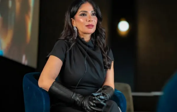 منى زكي- الصورة من شركة فيلم برودكشن المنتجة لفيلم الست