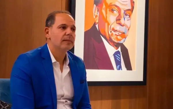 المخرج رامي إمام الصورة من صفحته على إنستغرام
