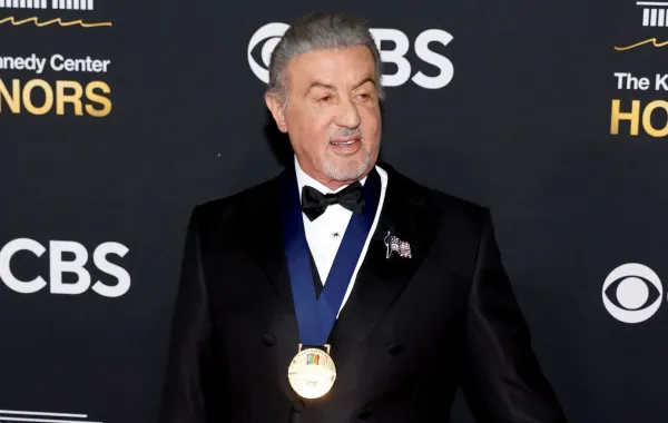 سيلفستر ستالون في واشنطن العاصمة (Sylvester Stallone in Washington, DC). مصدر الصورة: Paul Morigi/Getty Images/AFP