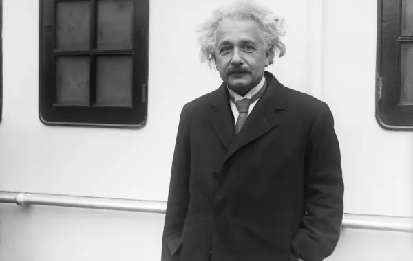 البرفسور ألبرت أينشتاين Professor Albert Einstein (مصدر الصورة:  Bettmann / Contributor gettyimages