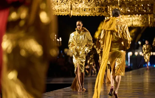 سان لوران Saint Laurent  لصيف 2027- مصدر الصورة Launchmetrics/Spotlight ©