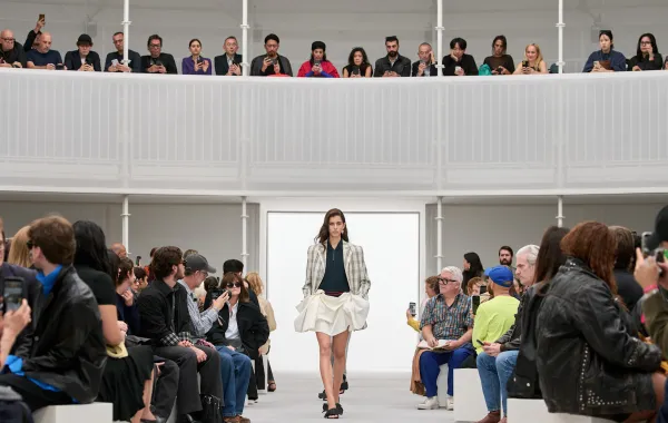 لويفي Loewe ربيع وصيف 2027 -الصورة من Launchmetrics/Spotlight ©