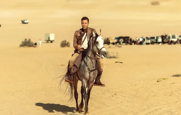 محمد إمام من كواليس فيلم شمس الزناتي- الصورة من حساب المنتج ريمون رمسيس على فيسبوك