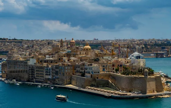 رحلة سياحية قصيرة إلى فاليتا