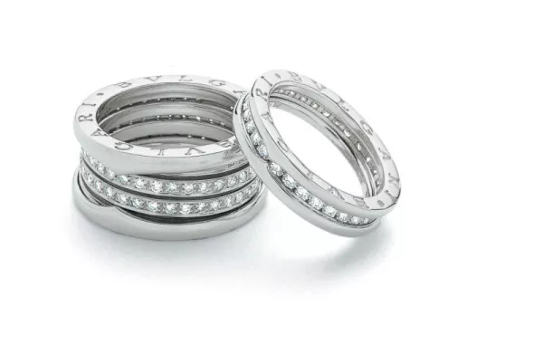 مجموعة مجوهرات فخمة من Bulgari للعروس