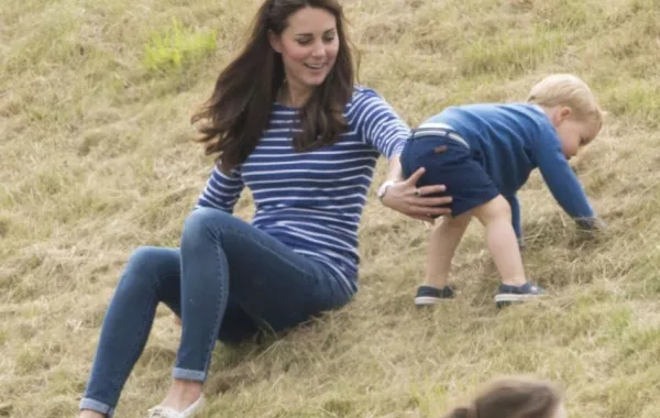 يوم في حياة العائلة البريطانية