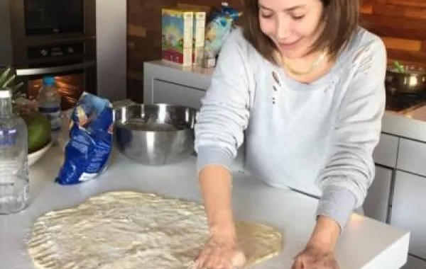 بالصور.. شاهدوا نجمات العرب بالمطبخ