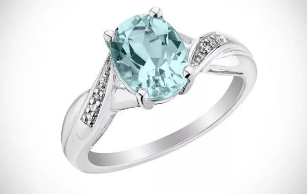 الحجر الفيروزي لخاتم زفاف عروس الخريف