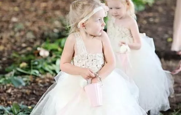 طفلتك عروس المستقبل