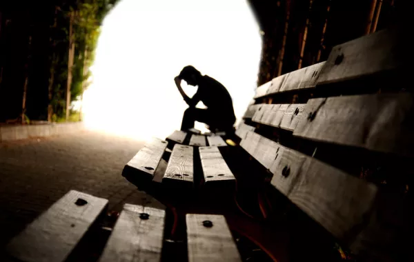 هل صحيح بأن الانتحار أصبح وباء المراهقين؟