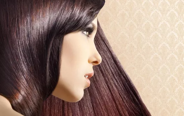 الطَّريقة الصحيحة للعناية بالشَّعر تحت الحجاب