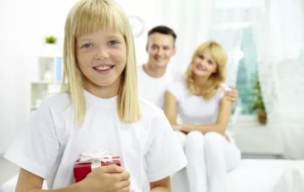 الأطفال الذين يعيشون مع الوالدَين.. أكثر ذكاءً