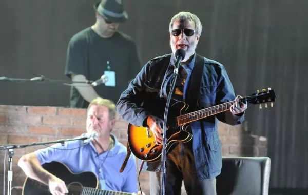Cat Stevens يصلّي الجمعة إلى جانب أردوغان