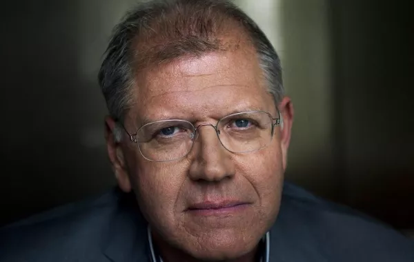 Robert Zemeckis يعود مع Marwencol