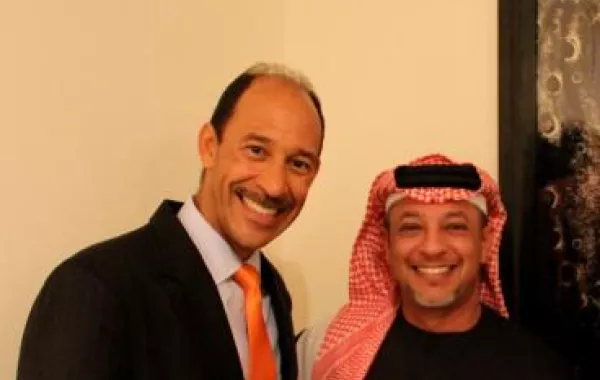 معرض "التقاء الأجيال" في أبوظبي