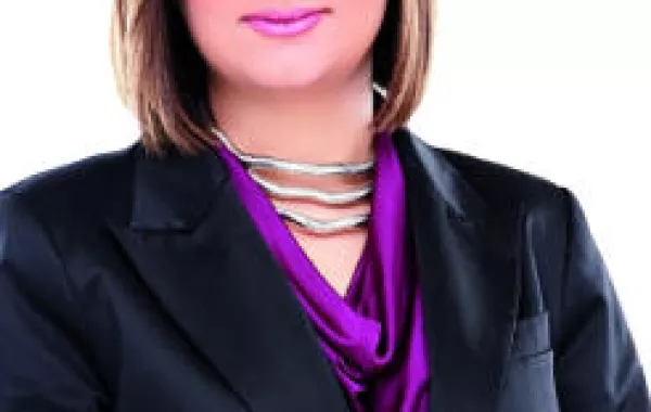مع ريهام السهلي مذيعة برنامج «90» دقيقة على قناة المحور