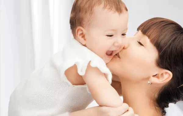 لمولودك حاجات نفسية.. هل تعرفينها؟
