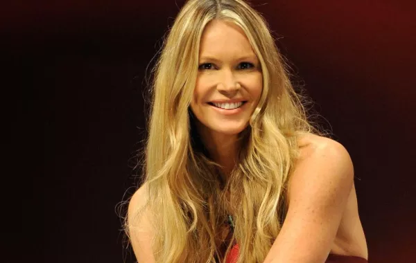 Elle Macpherson تتزوّج بملياردير