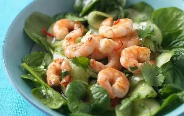 سلطة الروبيان والخيار الصحية