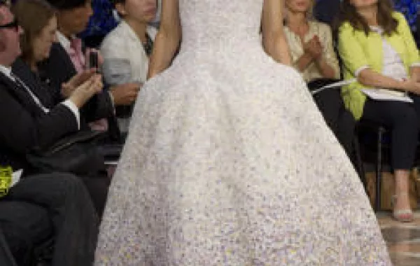 مبيعات ديور تشهد تطوراً ملحوظاً خلال 2012 مع راف سايمنز